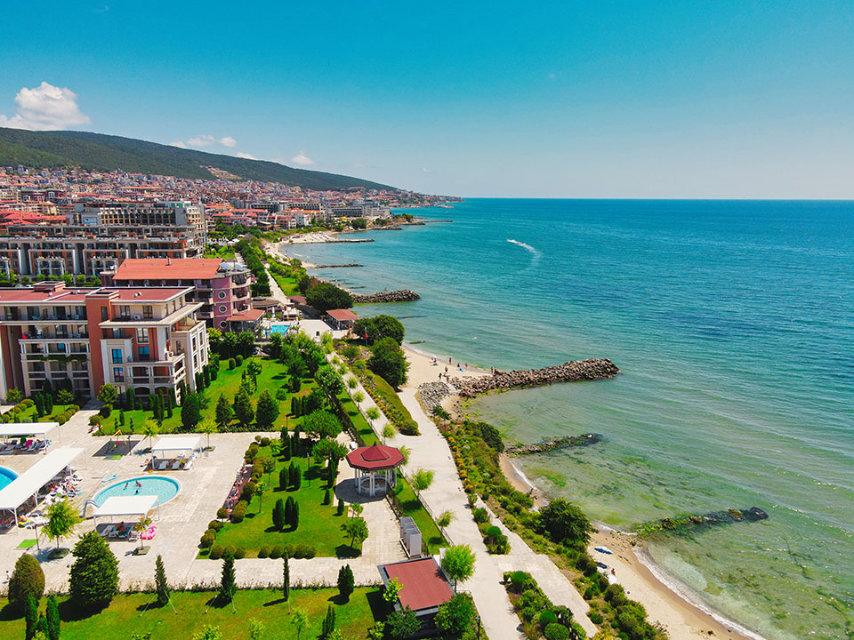 Properties in beach resort for sale Sunny Beach and Sveti Vlas.